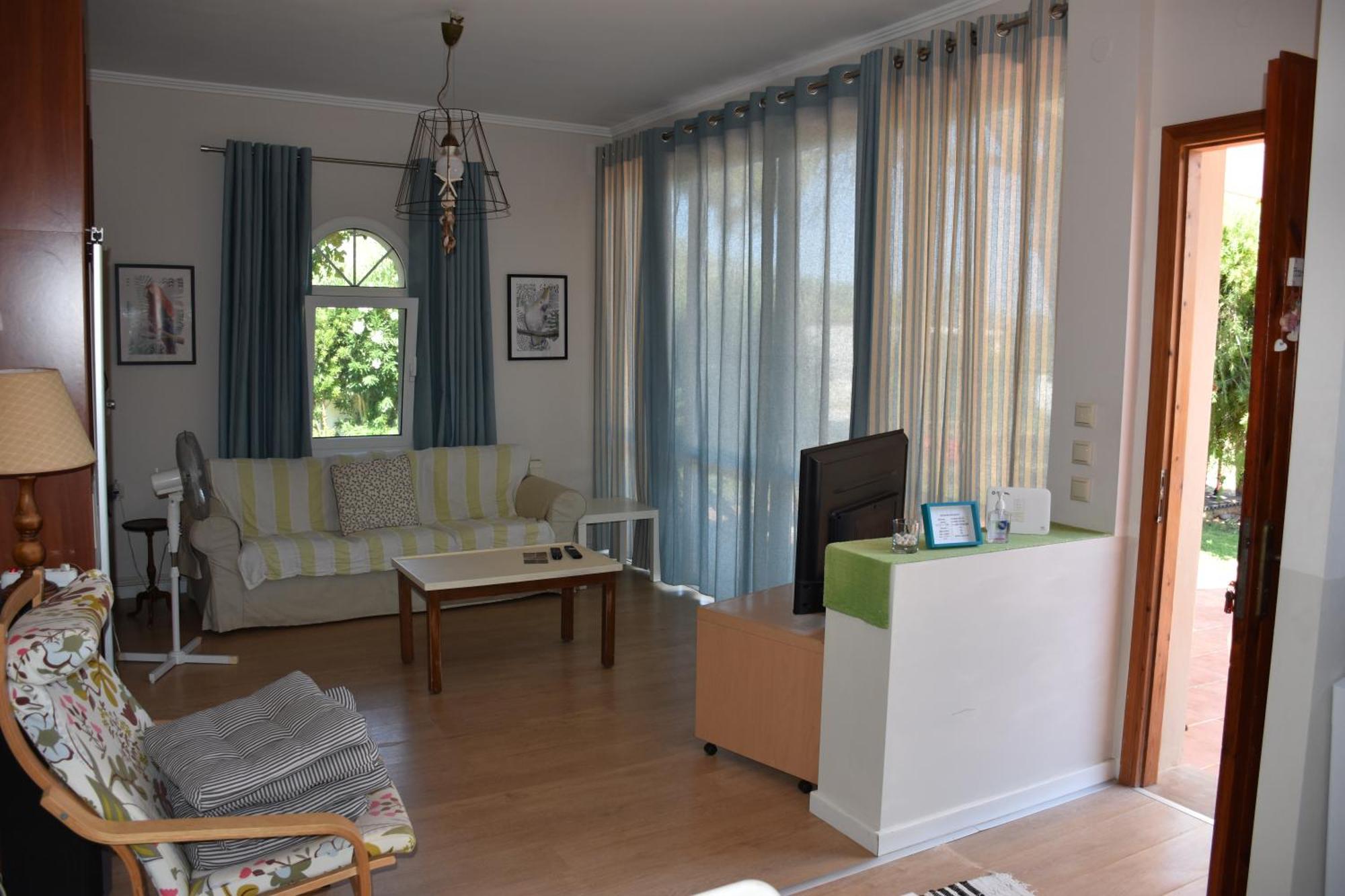 Villa Gerani Gerani  Luaran gambar